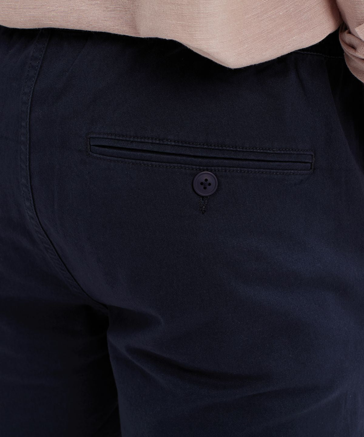 WB902 Men’s Drawstring Chino Shorts