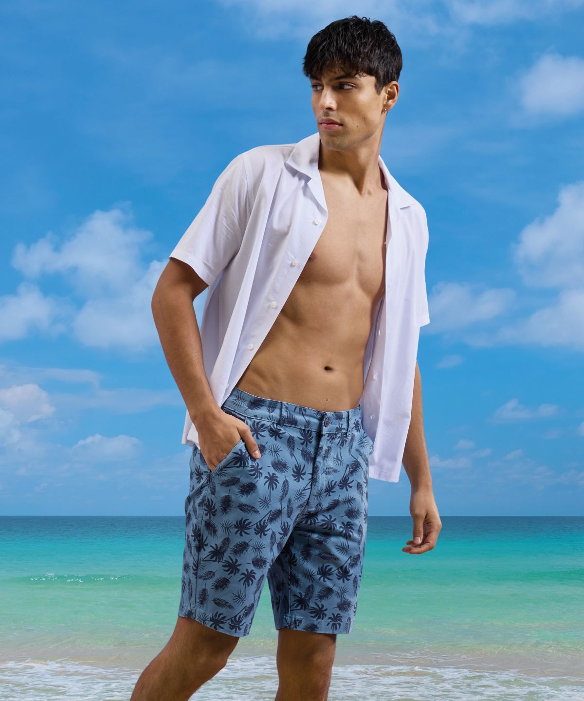 WB905 Men’s Palm Print Shorts